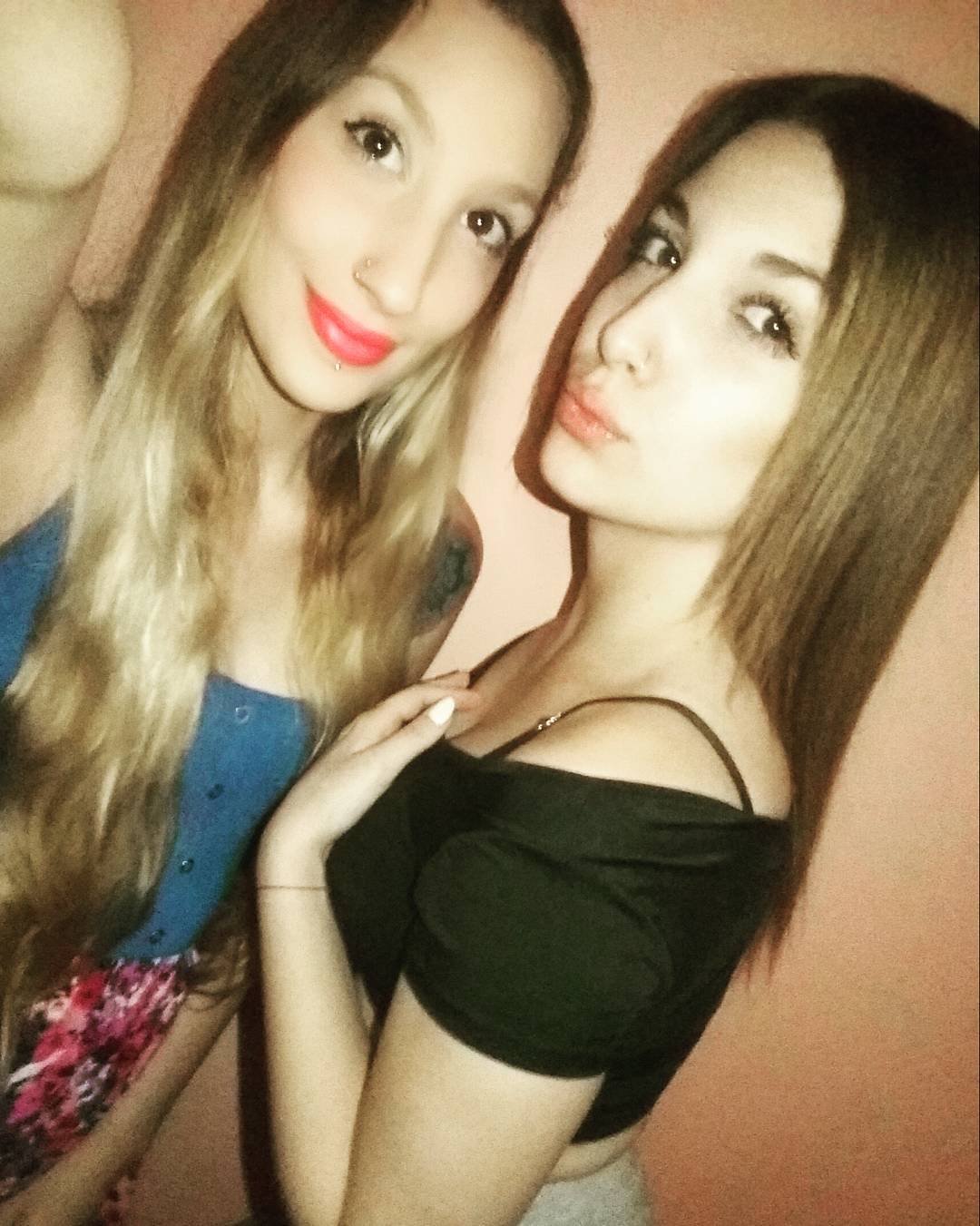 Mami con las hijas Tamy y Sofi. REAL #zS31ciOC