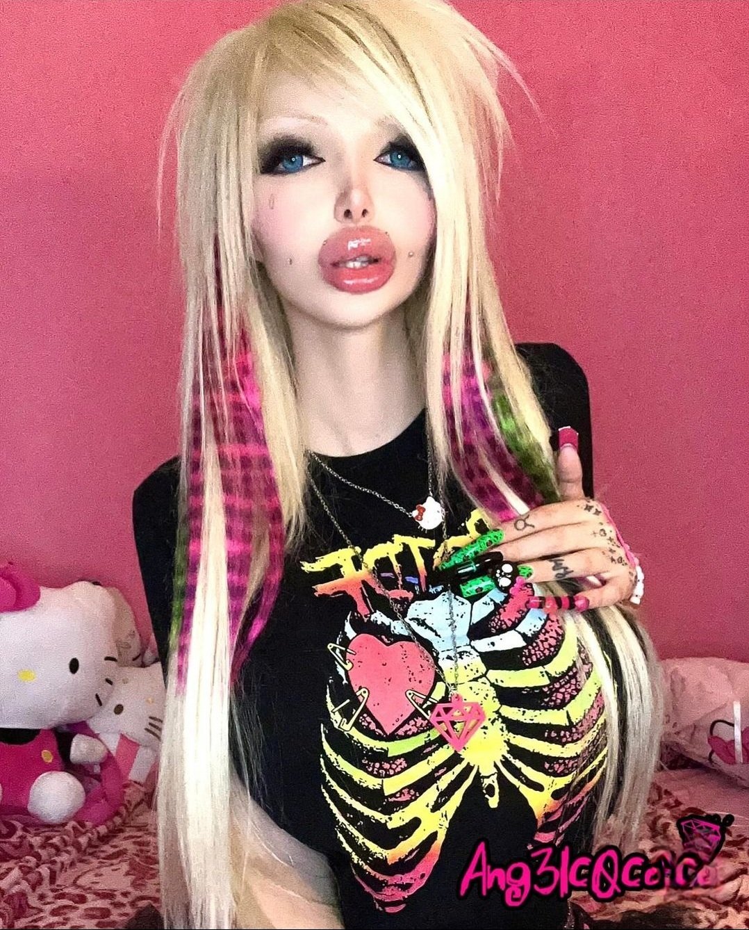 Scene Girl Bimbo 2 #8KYLPKkO