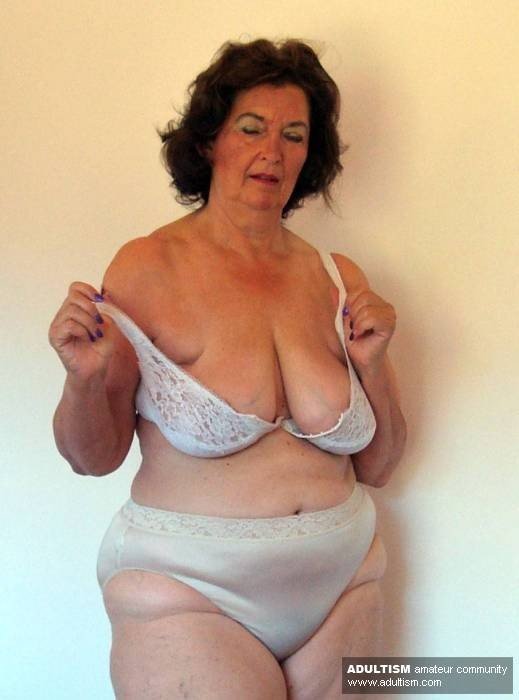 Granny sexy #XEcXFPWo